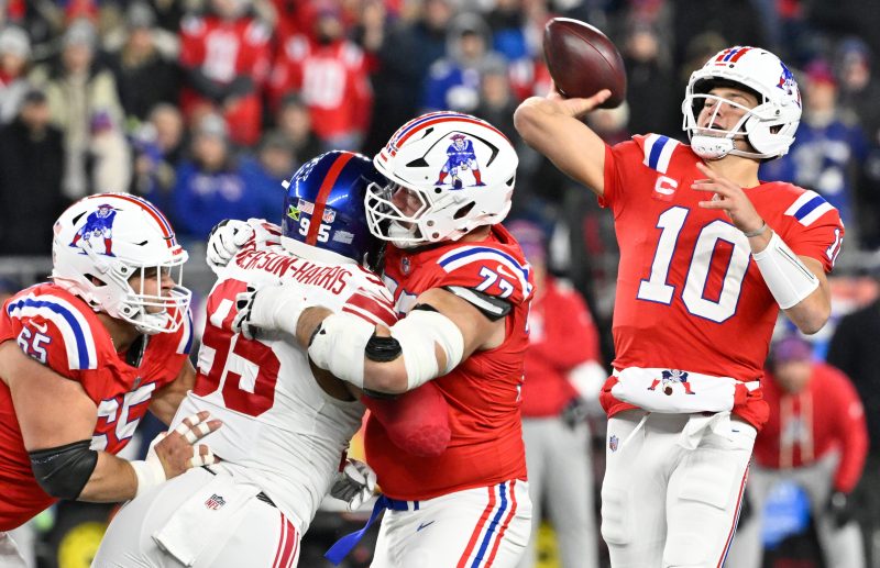 NFL playoff picture: AFC’s No. 1 seed changes hands again Monday night